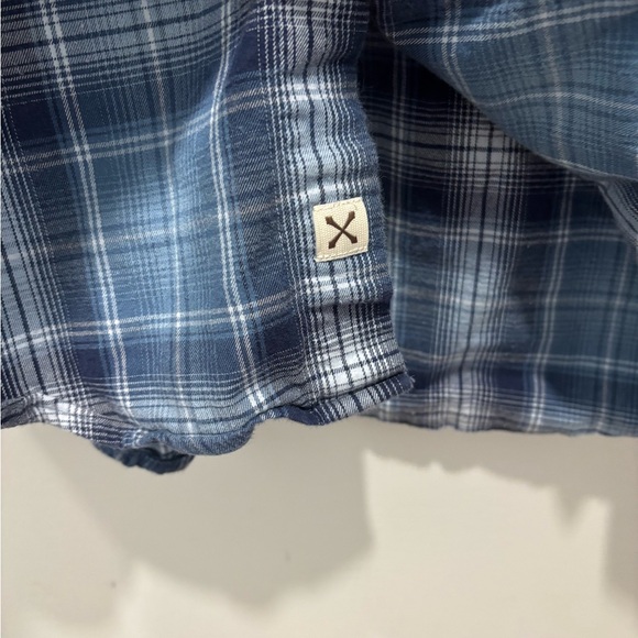 Lands' End Blake Shelton button down shirt size medium tall - Picture 3 of 6